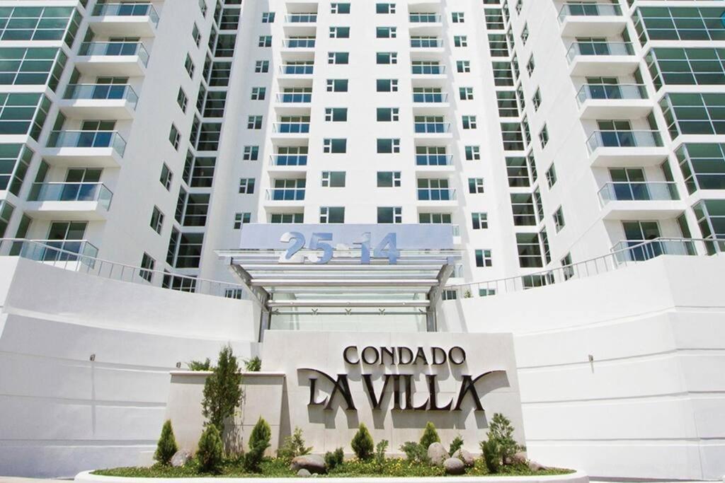 2 Rooms, 1 King Size bed, 64 Smart HDTV Guatemala-Stadt Exterior foto