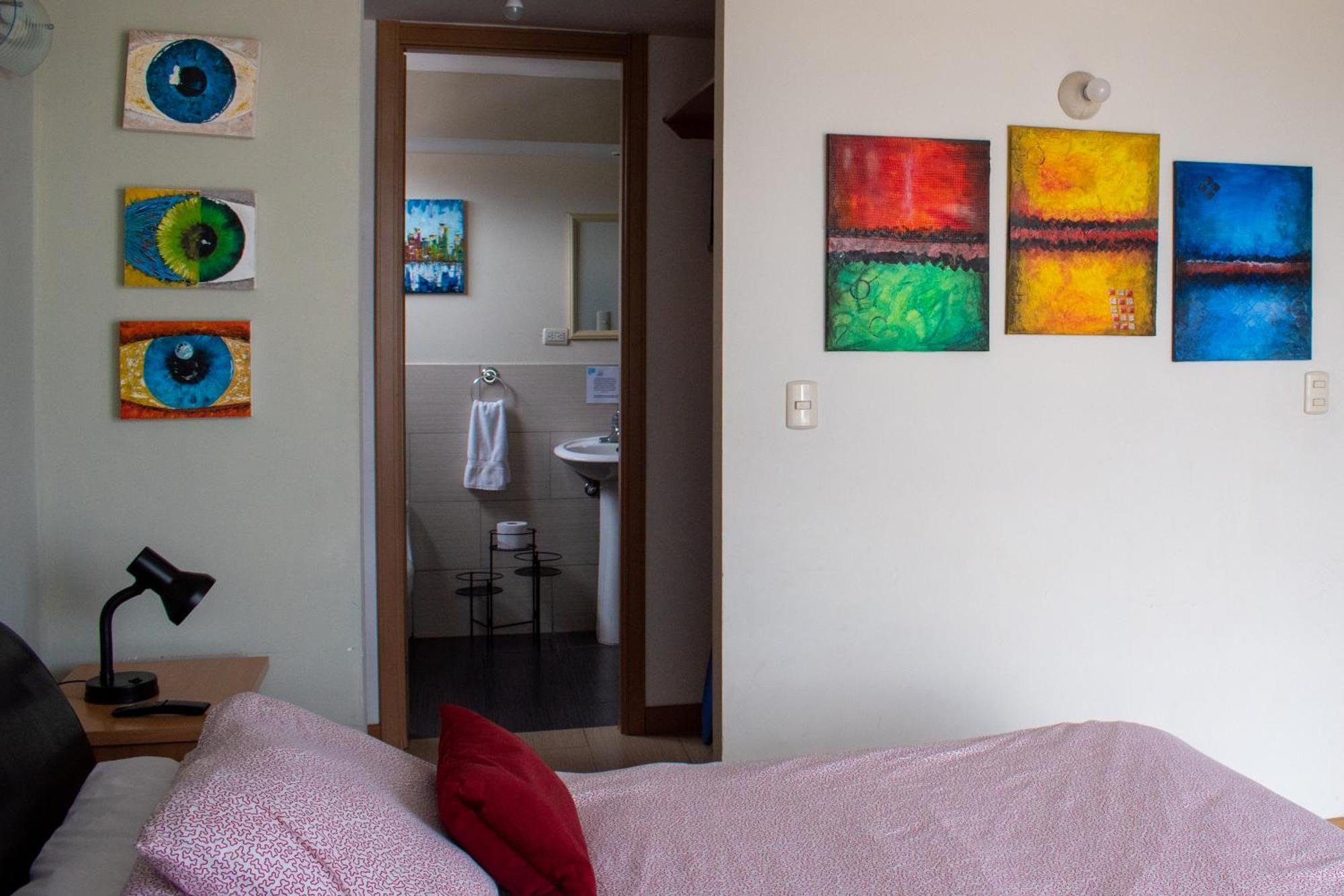 2 Rooms, 1 King Size bed, 64 Smart HDTV Guatemala-Stadt Exterior foto